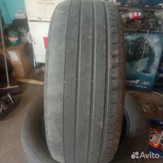 Michelin Latitude Sport 3 235/55 R19 101Y