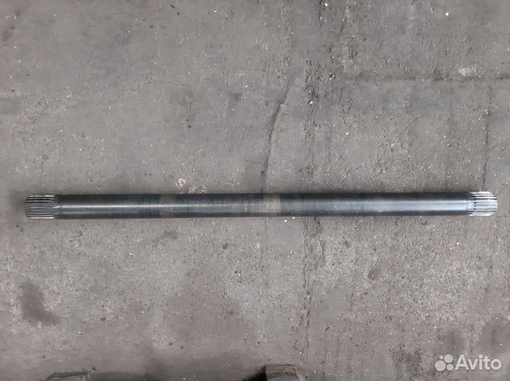Полуось левая scania 4,5 серия