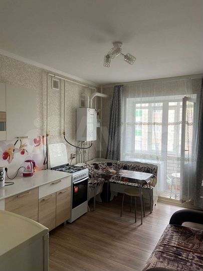 1-к. квартира, 40 м², 2/3 эт.