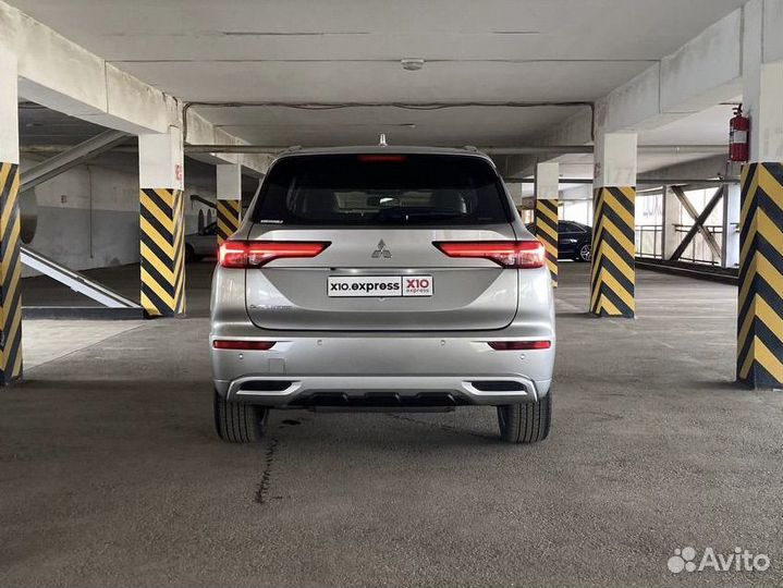 Mitsubishi Outlander 4 под заказ