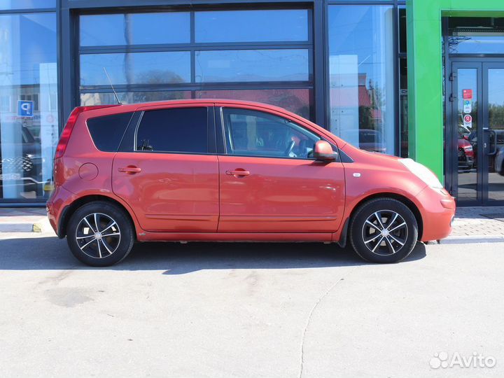 Nissan Note 1.6 AT, 2008, 180 000 км