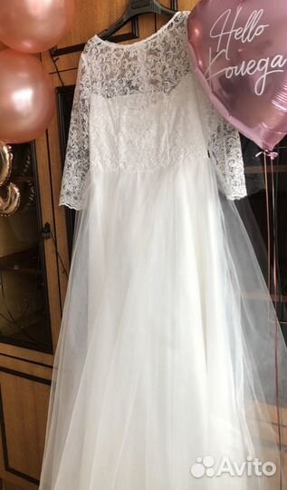 Платье свадебное 48