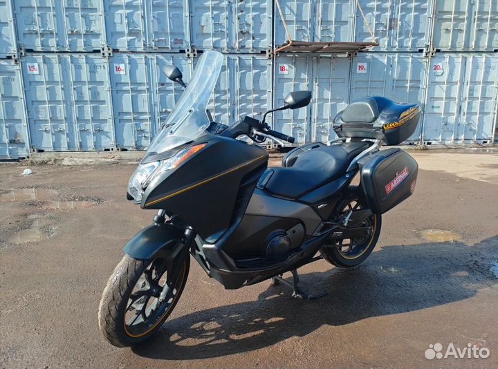 Honda Integra 700