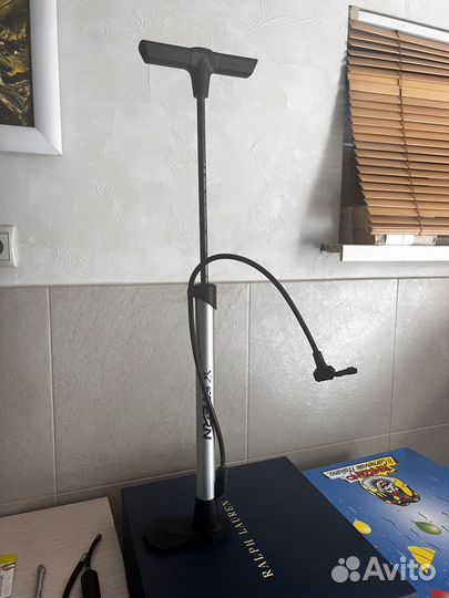 Насос для велосипеда