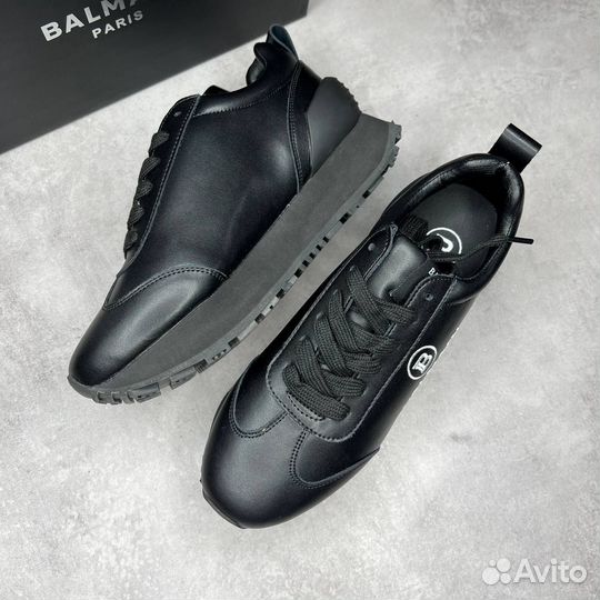 Balmain black