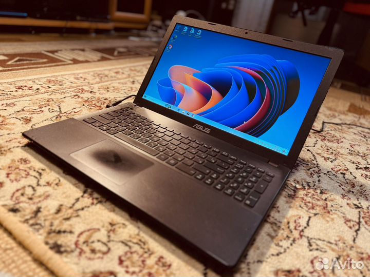 Бизнес Ноутбук Asus intel/8гб/120гб ssd