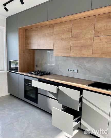 Стильная прямая кухня 