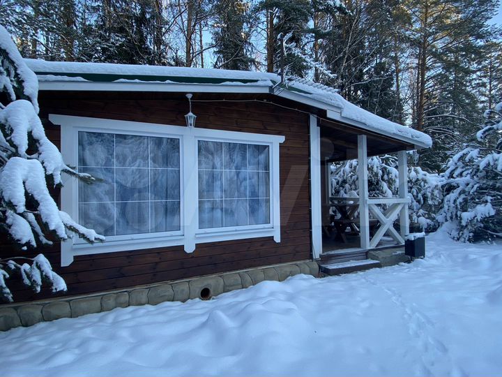 Дом 42 м² на участке 3 га