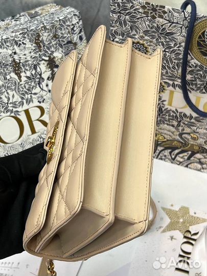 Сумка Dior Miss Caro