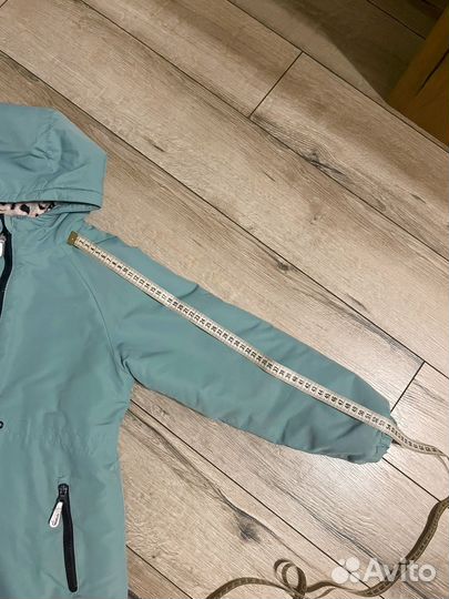 Куртка демисезонная для девочки 140