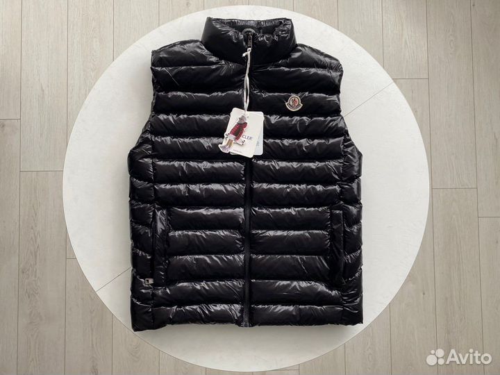 Жилетка moncler