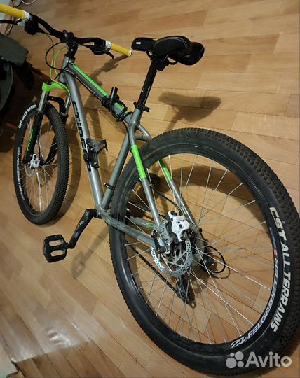 Велосипед stinger graphite evo 27.5