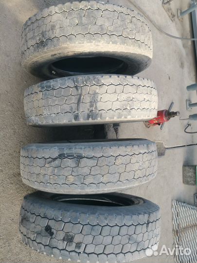 Шины R17.5 215/75