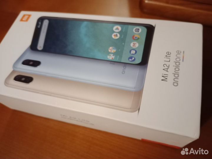 Смартфон Xiaomi A2 Lite