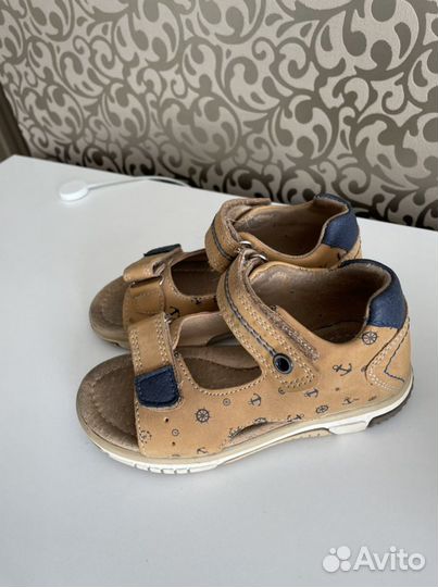 Сандалии для мальчика