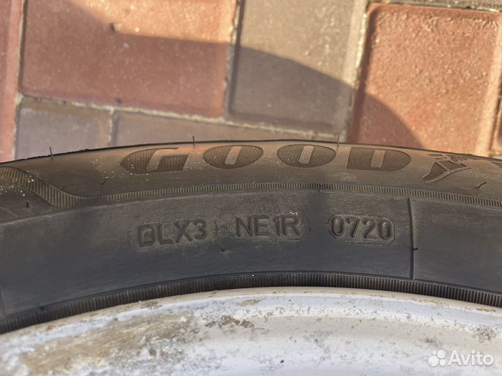 Комплект зимних колес от кия 225/60 r16