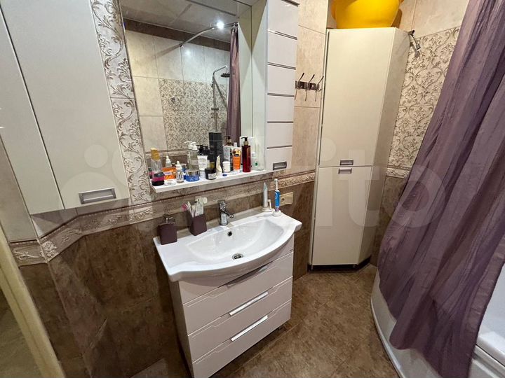 2-к. квартира, 75 м², 10/16 эт.