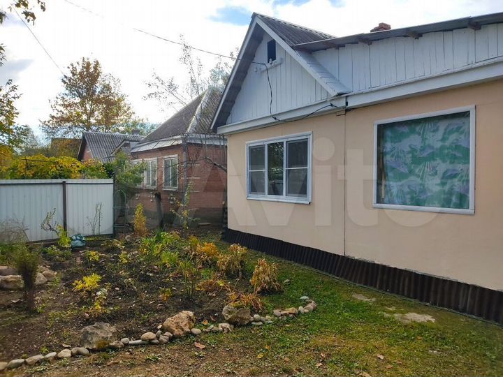 Дом 33,2 м² на участке 7,4 сот.