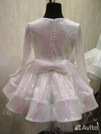Платье праздничное