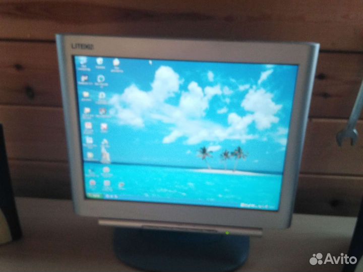 Компьютер со столом