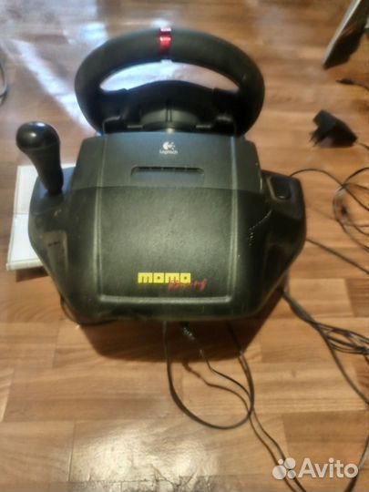 Игровой руль logitech momo racing 110