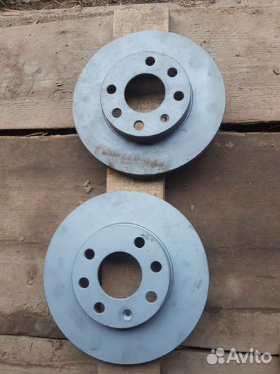 Тормозные диски пассат б3, гольф 3 вентилируемый