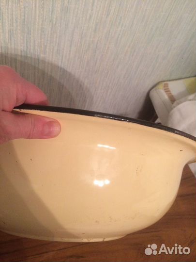 Эмалированное блюдо