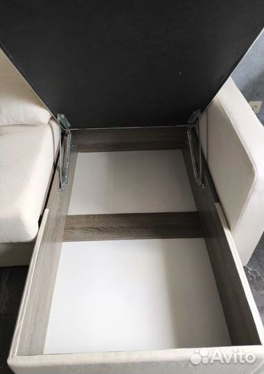 Диван-Еврокнижка угловой со спальным местом, новый