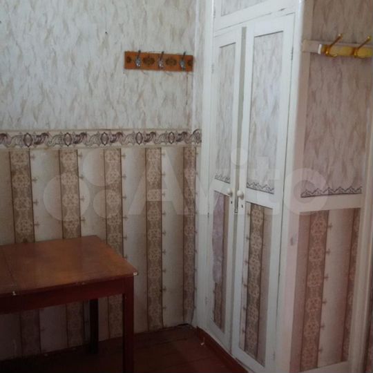 Комната 18,4 м² в 3-к., 1/3 эт.