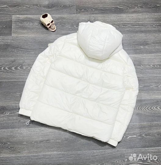 Зимние куртки Moncler