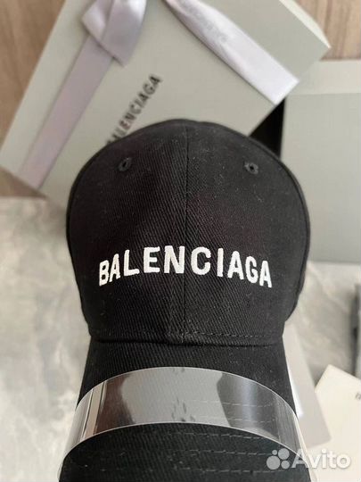 Бейсболка Balenciaga