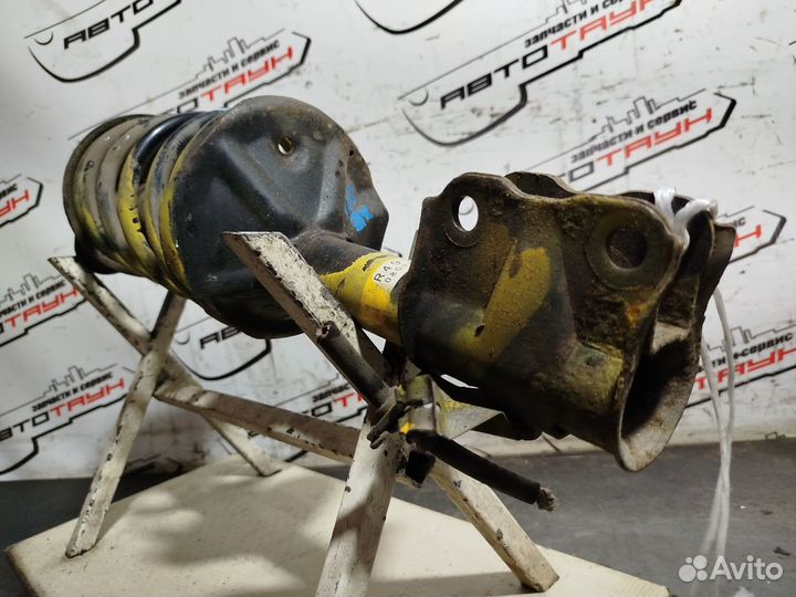 Стойка ходовки mitsubishi lancer lancer cargo lancer cedia CS1A CS2A CS2V CS3A CS5A CS6A CS7A CS9A п