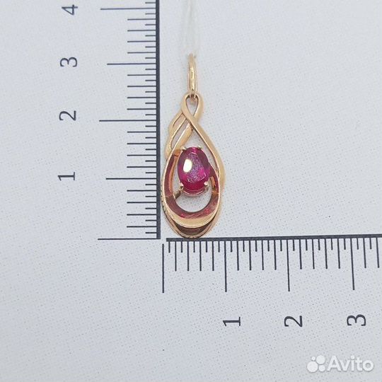 Подвеска с синтетическим камнем Золото