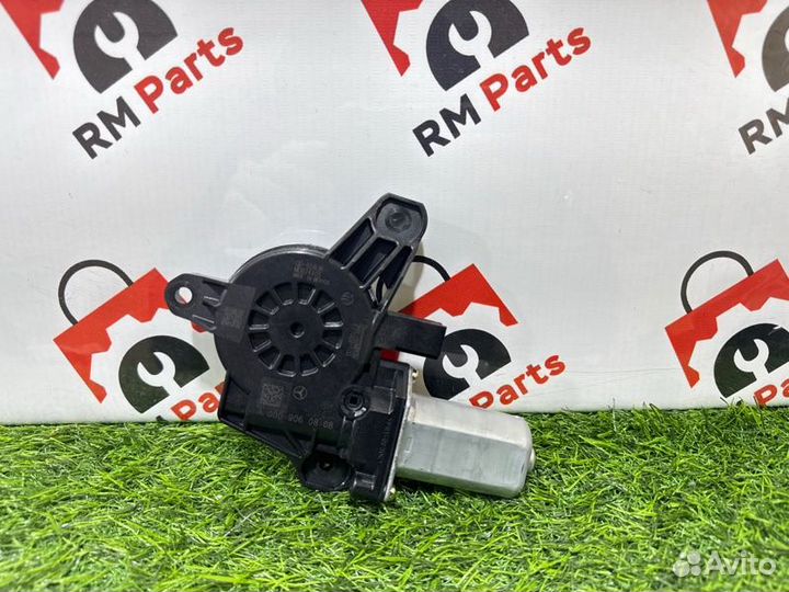 Моторчик стеклоподъемника задний левый Mercedes