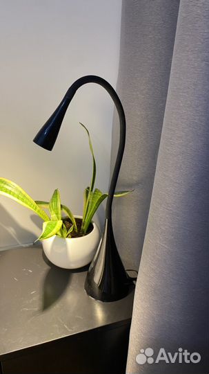 Лампа настольная led