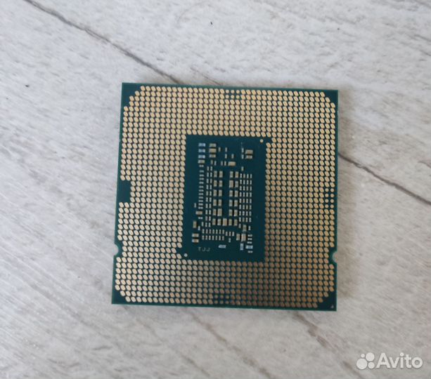 Процессор intel core i3 10105f