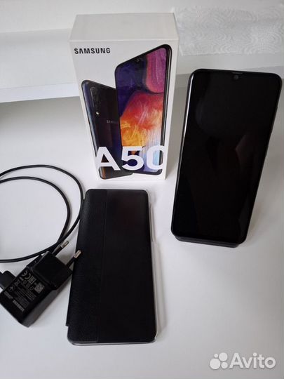 Samsung Galaxy A50, 4/64 ГБ