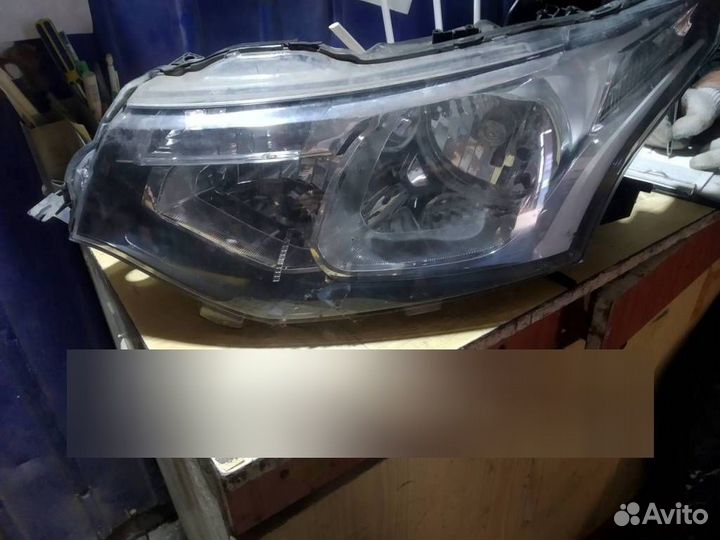 Фара левая Mitsubishi Outlander (GF) (2012) 8301C1