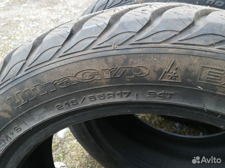 Goodyear UltraGrip 215/55 R17