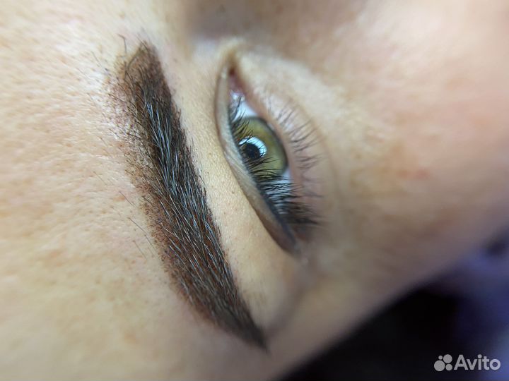 Мастер перманентного макияжа