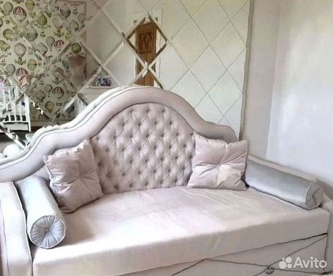 Кровать диван детская мягкая