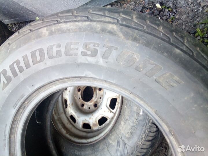 Bridgestone Dueler H/P 265/70 R16