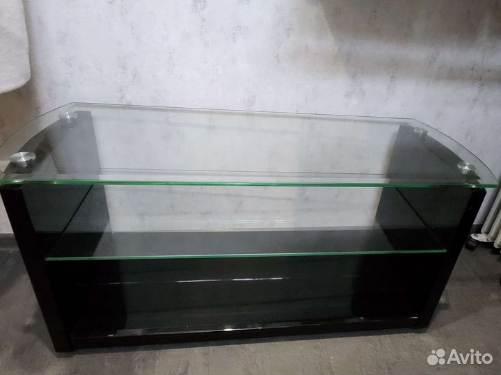 Тумба под телевизор