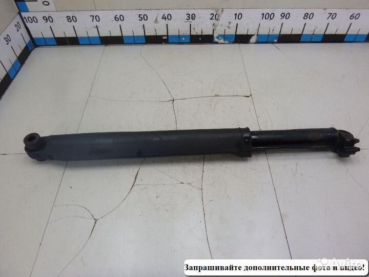 Рабочий цилиндр подъема кабины Volvo