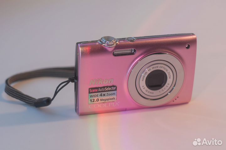 NIkon coolpix s2500
