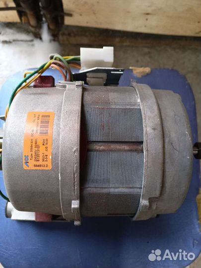 Двигататель стиральной машины
