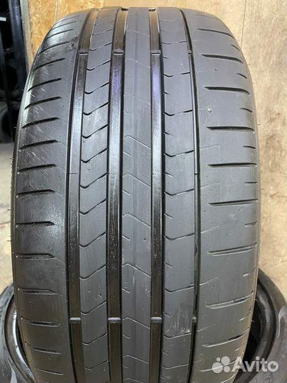 Pirelli P Zero 235/35 R20 92Y