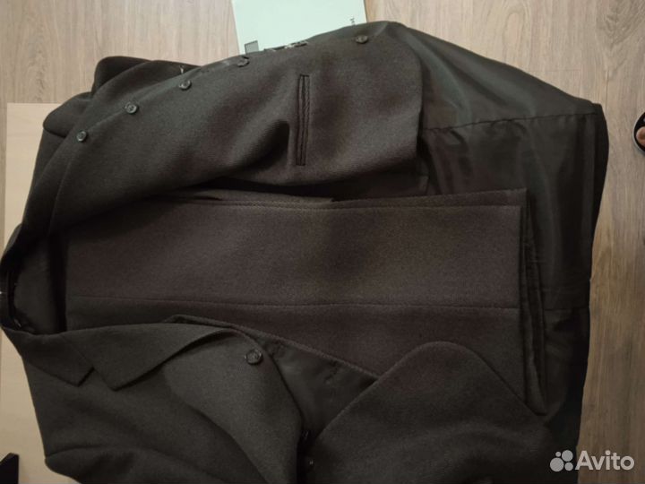 Мужской костюм тройка 52