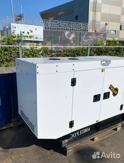 Дизельный генератор 22 кВт Amp