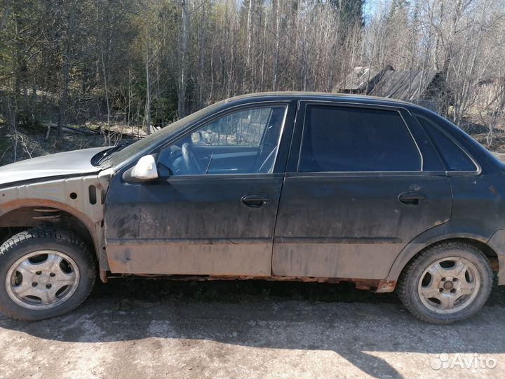 LIFAN Breez (520) 1.3 МТ, 2010, 90 000 км